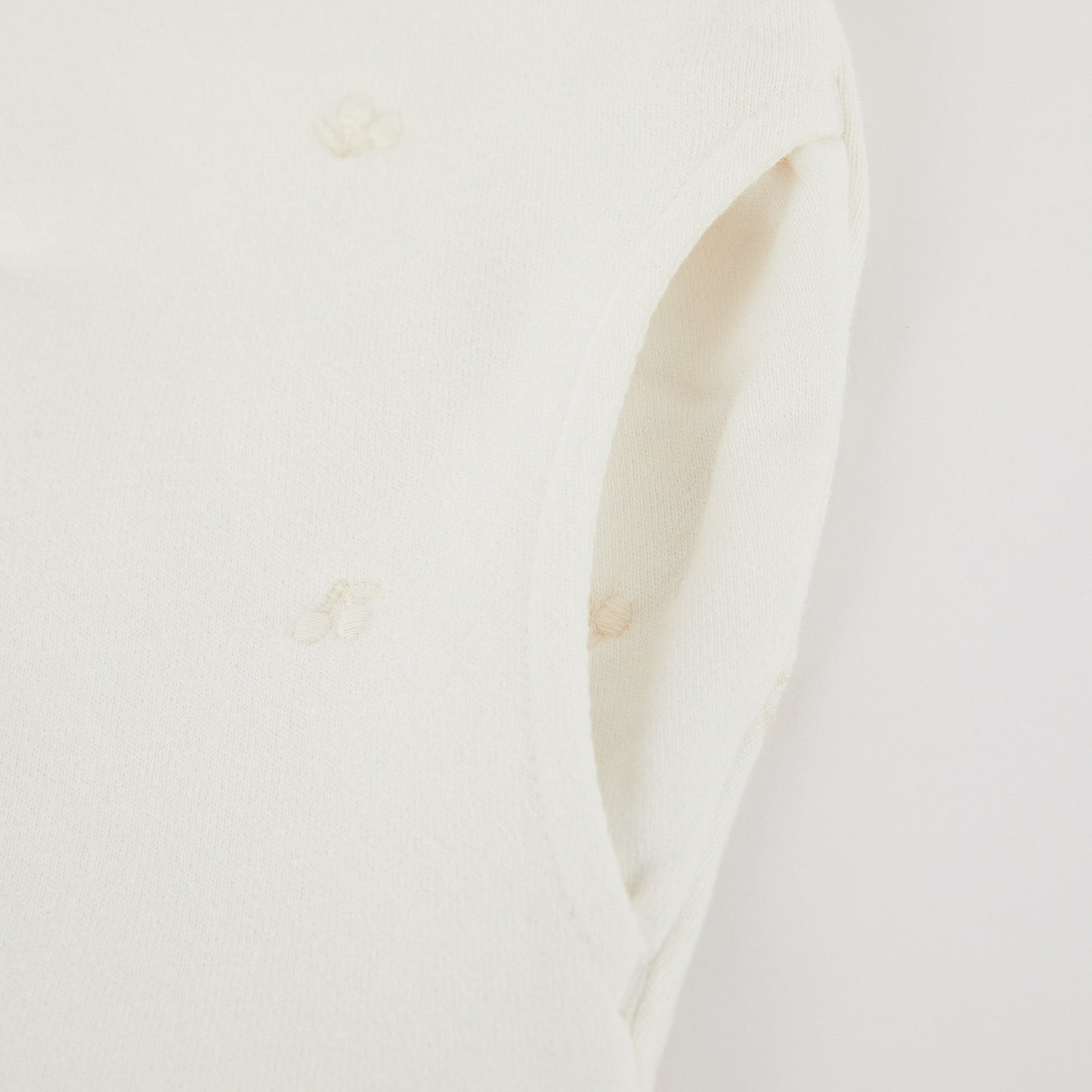 女士白色拉链上衣