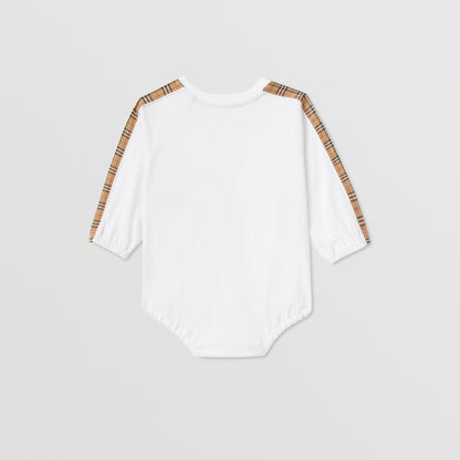 婴儿白色棉连体衣