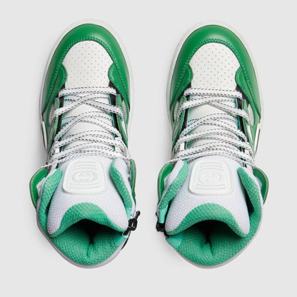 儿童绿色运动鞋