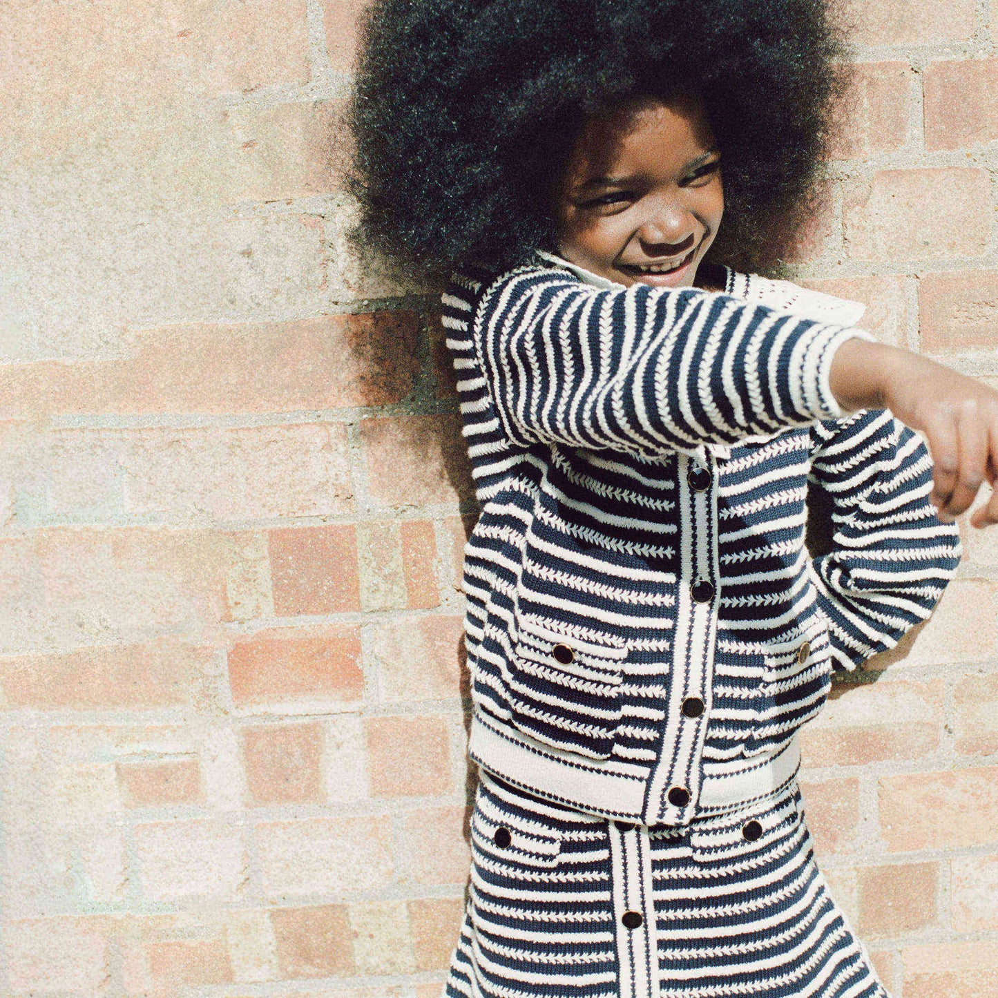 女童藏青色条纹棉开衫