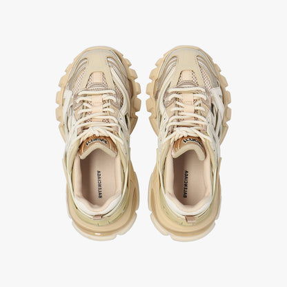 儿童米色运动鞋