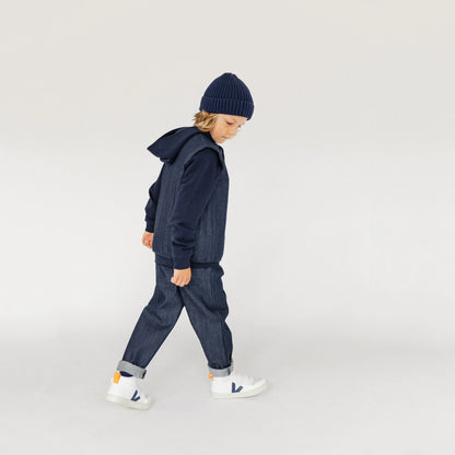 儿童藏青色牛仔裤