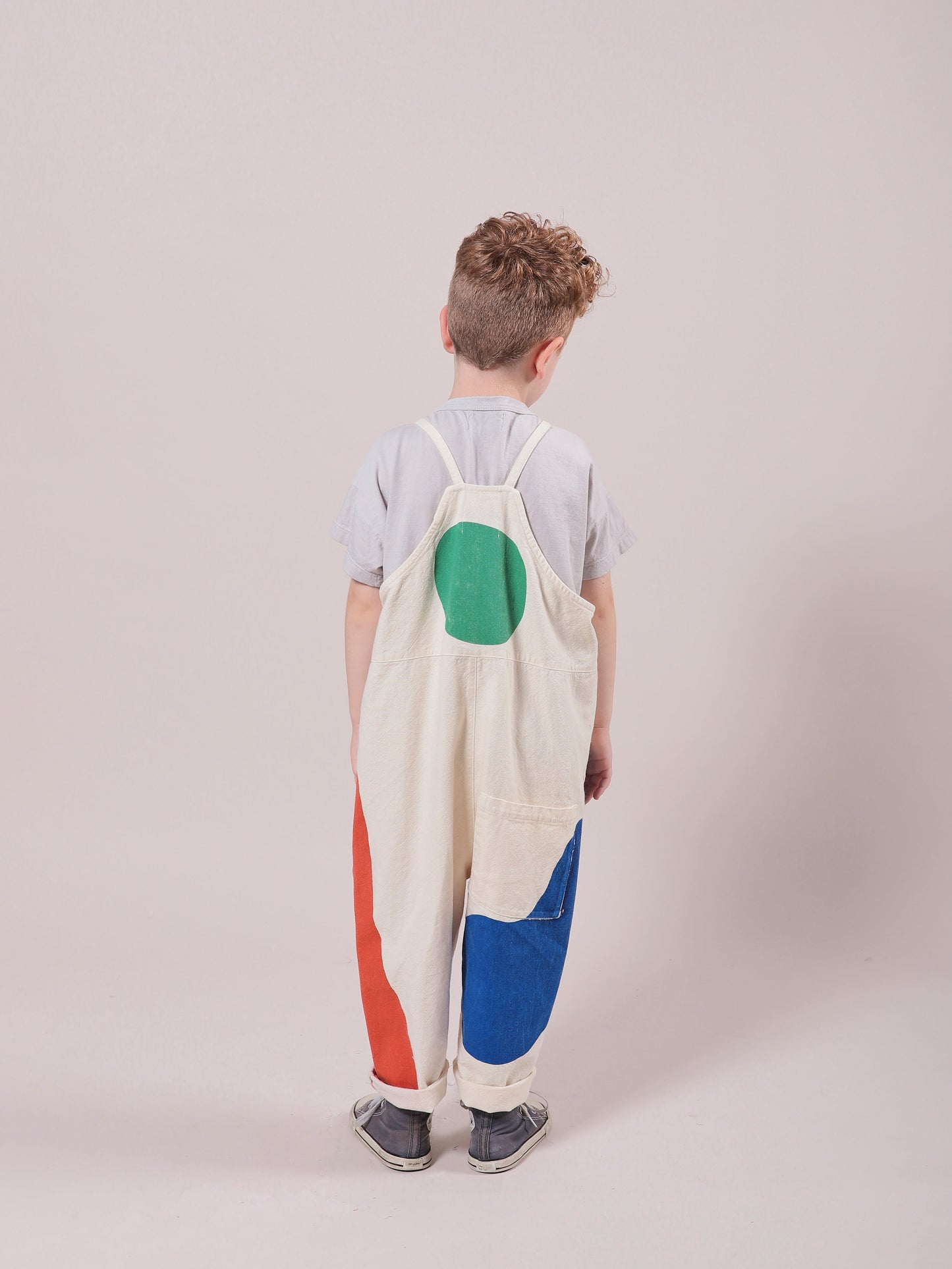 儿童白色绘画长裤