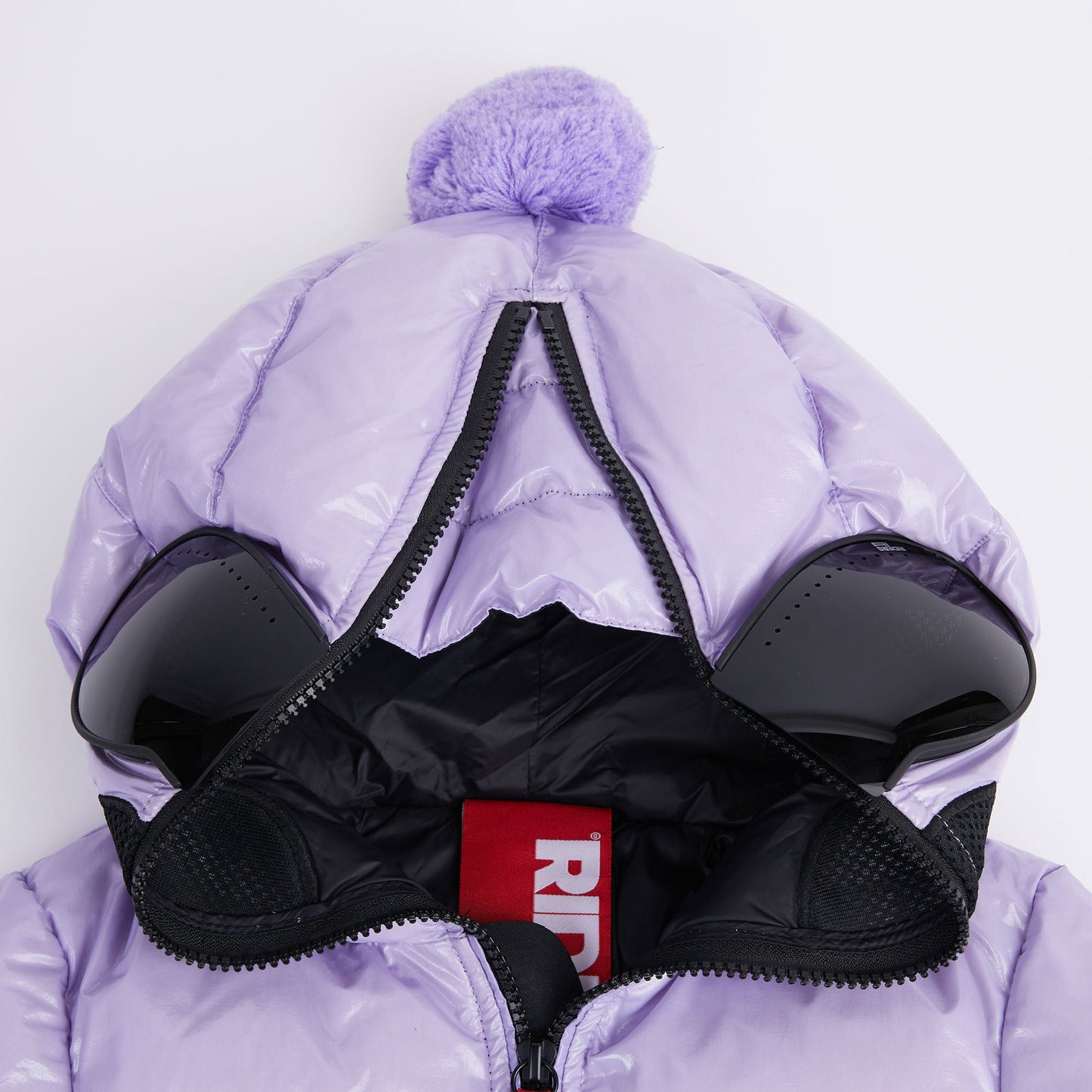 女童淡紫色羽绒服