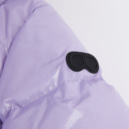 女童淡紫色羽绒服