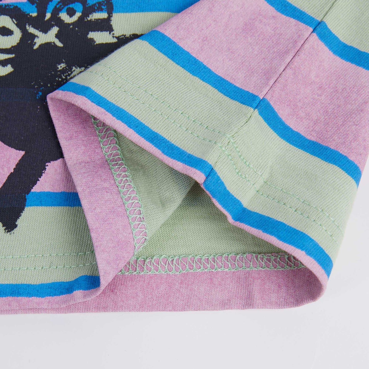 儿童绿色条纹棉T恤