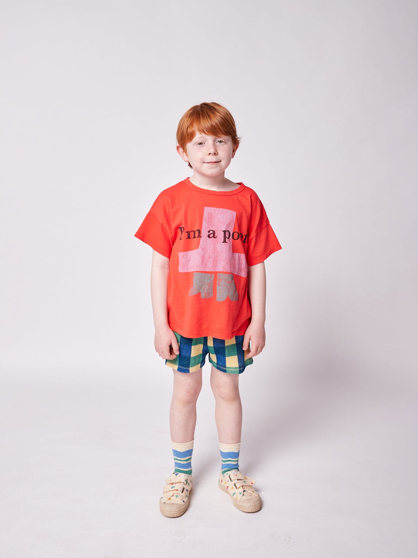 儿童藏蓝色短裤