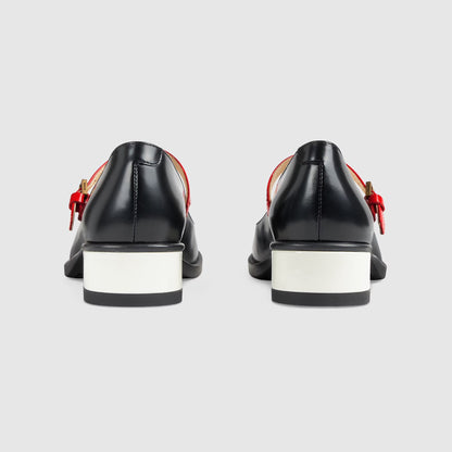 女童黑色芭蕾舞鞋