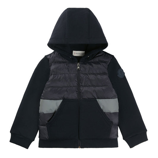 男婴藏青色上衣