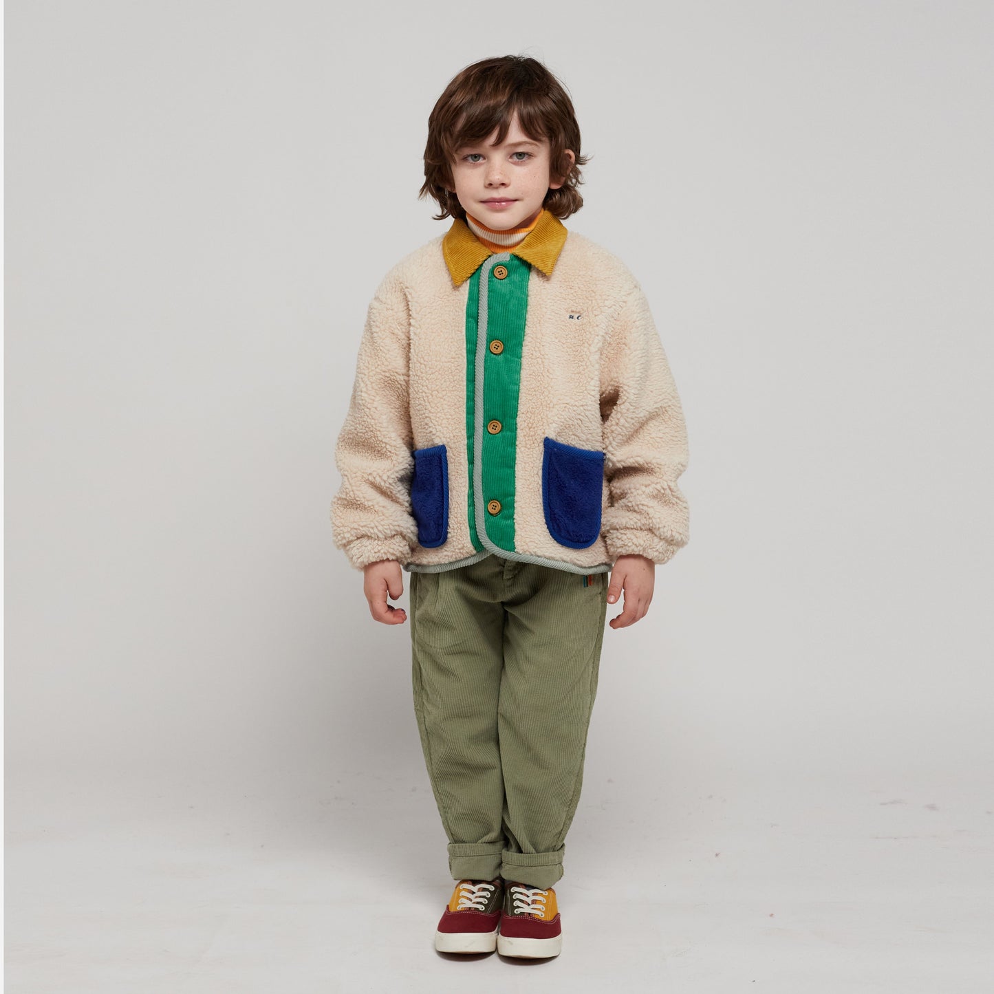 儿童米色夹克