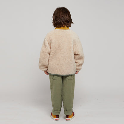 儿童米色夹克