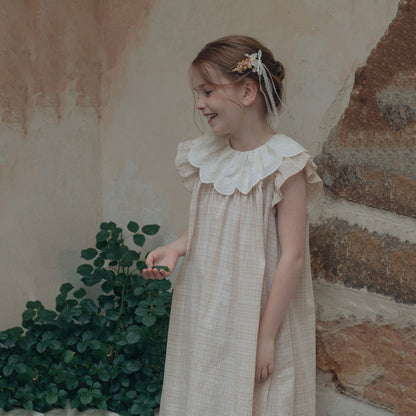 女童米粉色格子棉连衣裙