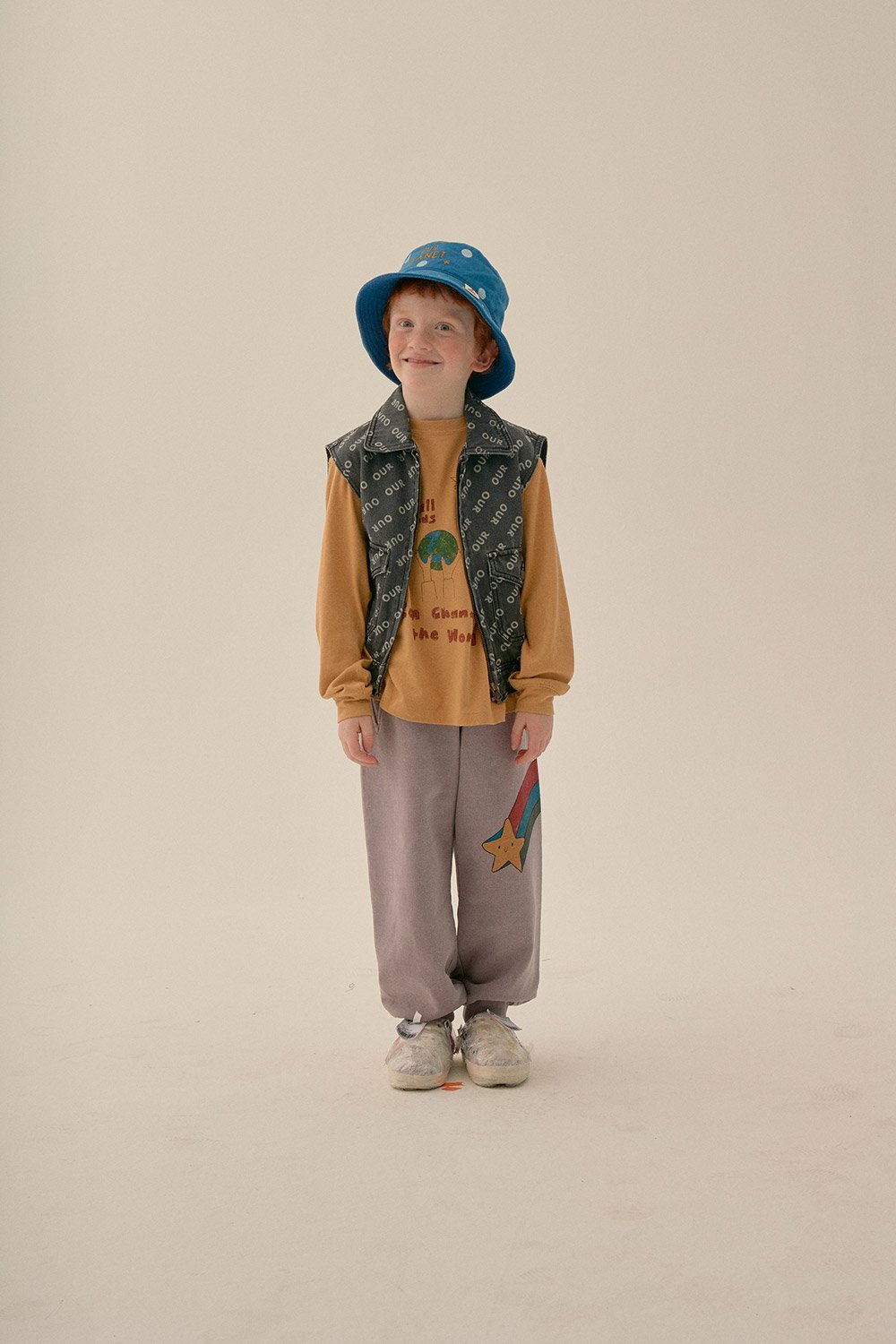 儿童驼色印花棉T恤