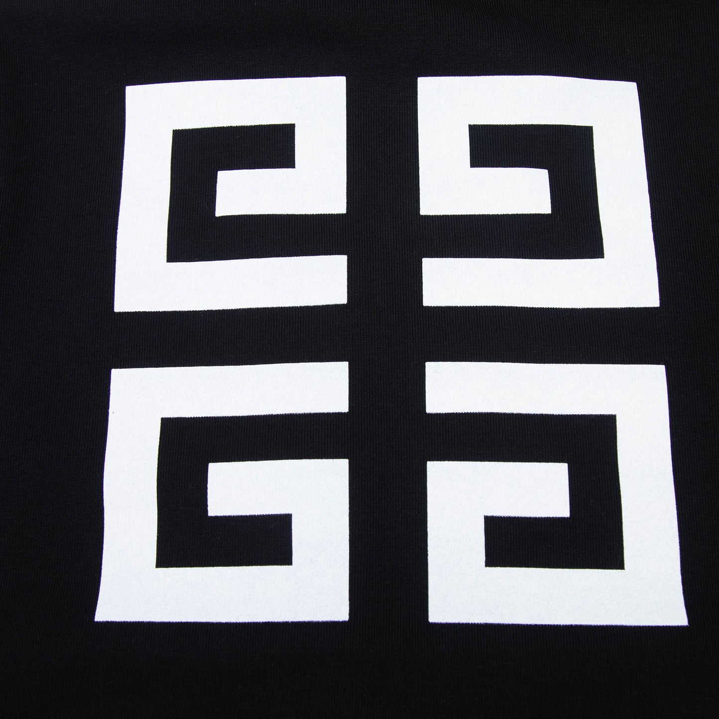 儿童黑色拉链上衣