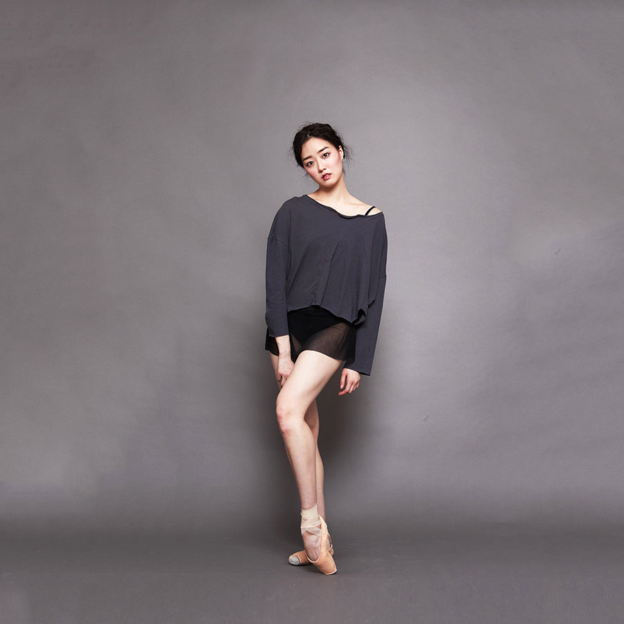 女童灰色芭蕾舞T恤