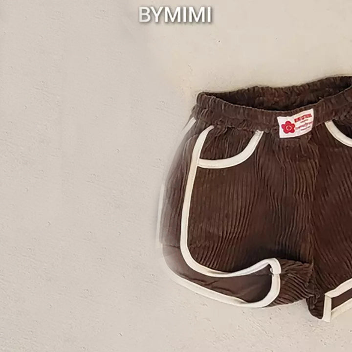 女童棕色灯芯绒短裤