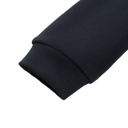 男婴藏青色上衣