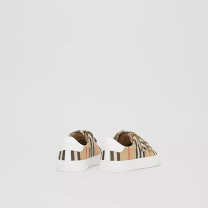 Boys & Girls Beige Velcro Shoes