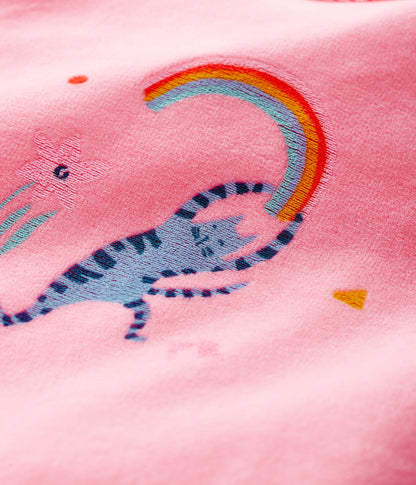 女婴粉色连体衣