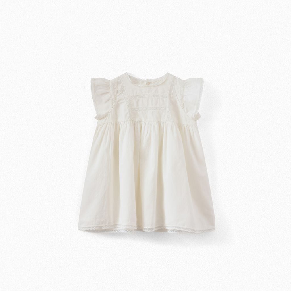 女婴白色棉连衣裙