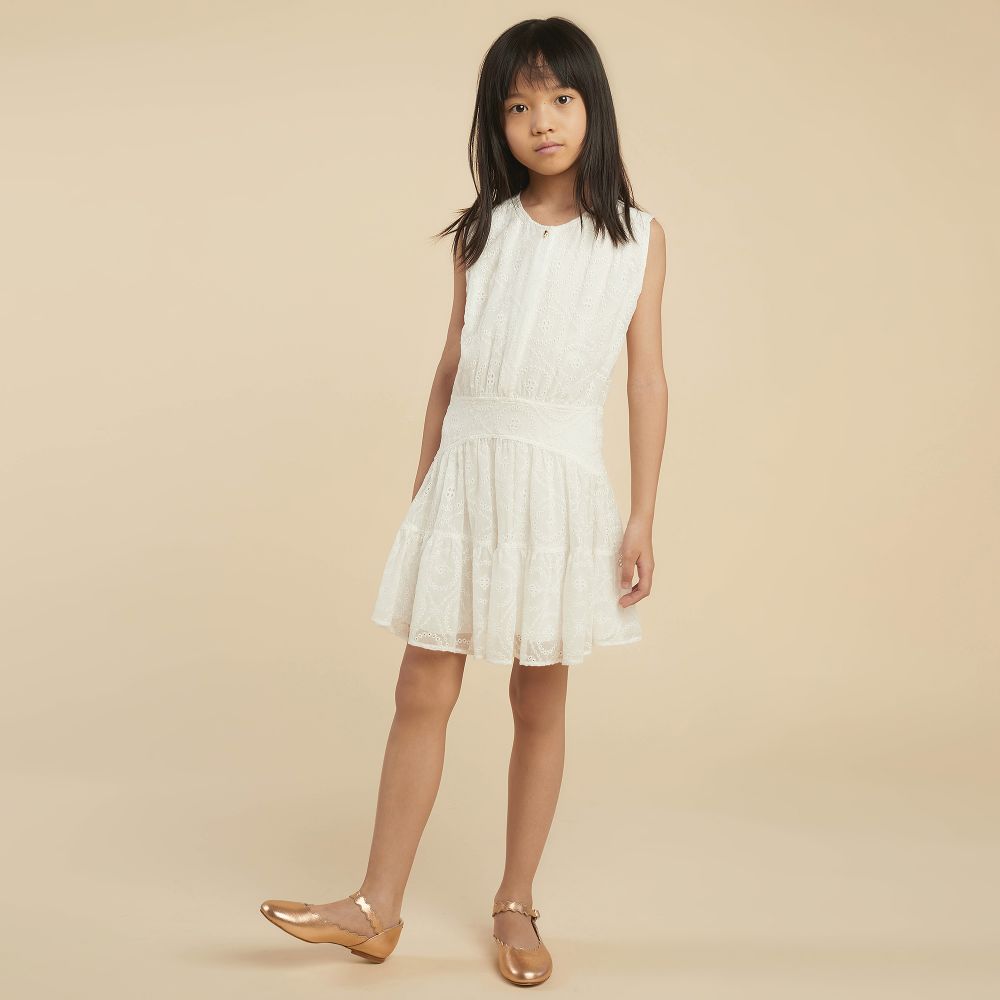 女童白色刺绣真丝连衣裙