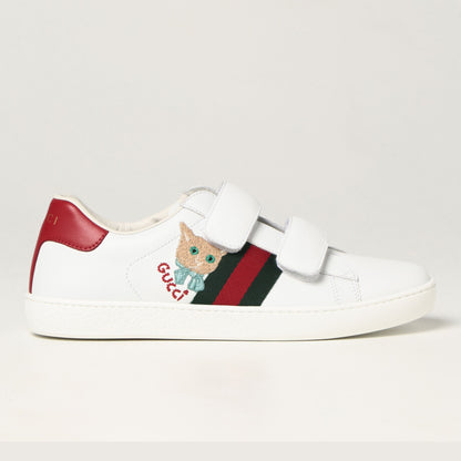 儿童白色Logo板鞋