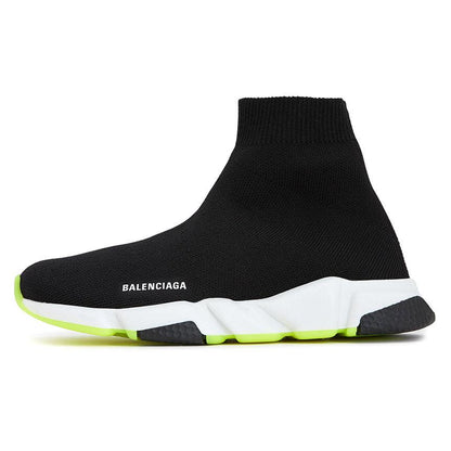 儿童黑色运动鞋