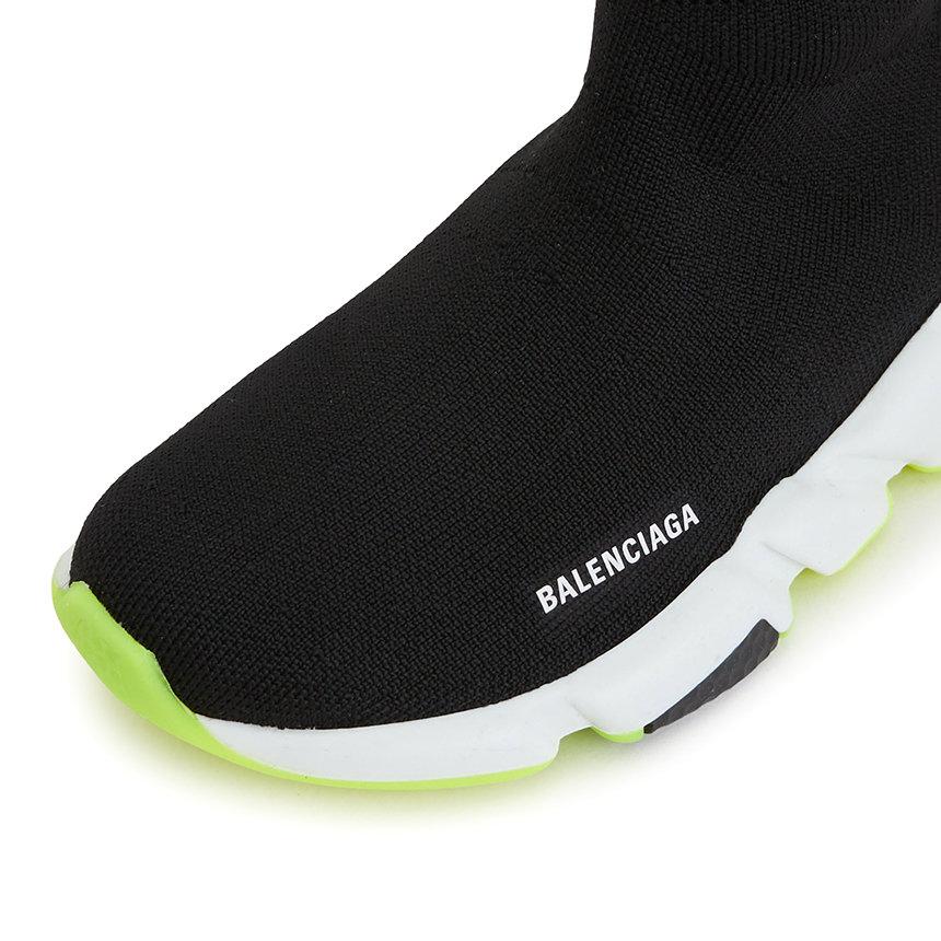 儿童黑色运动鞋