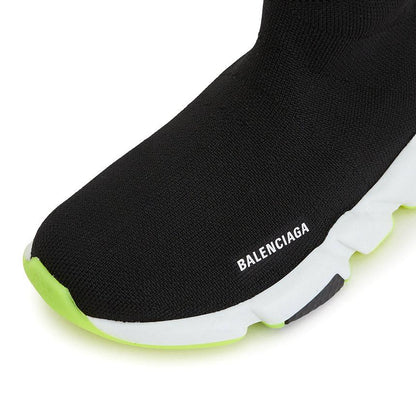 儿童黑色运动鞋