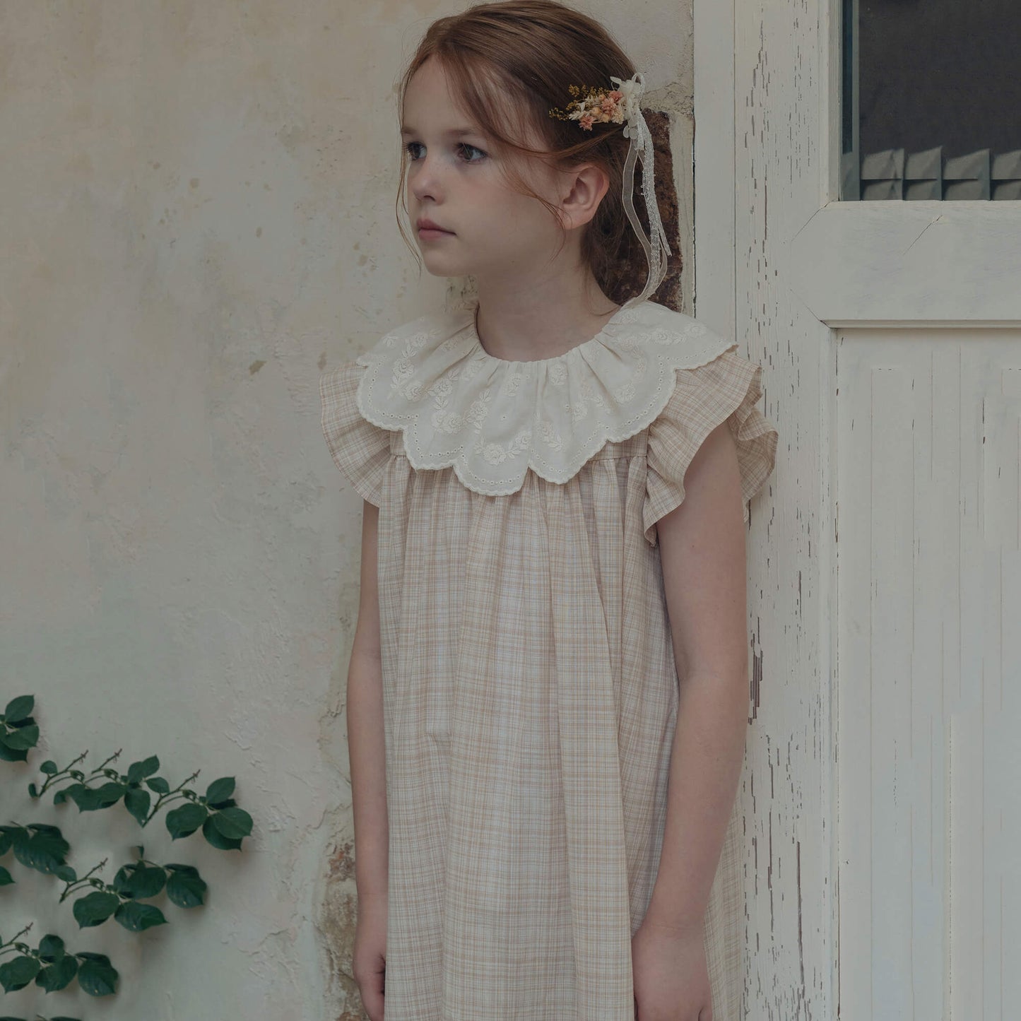 女童米粉色格子棉连衣裙