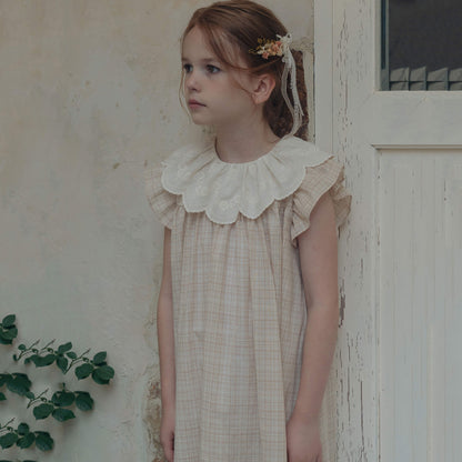 女童米粉色格子棉连衣裙