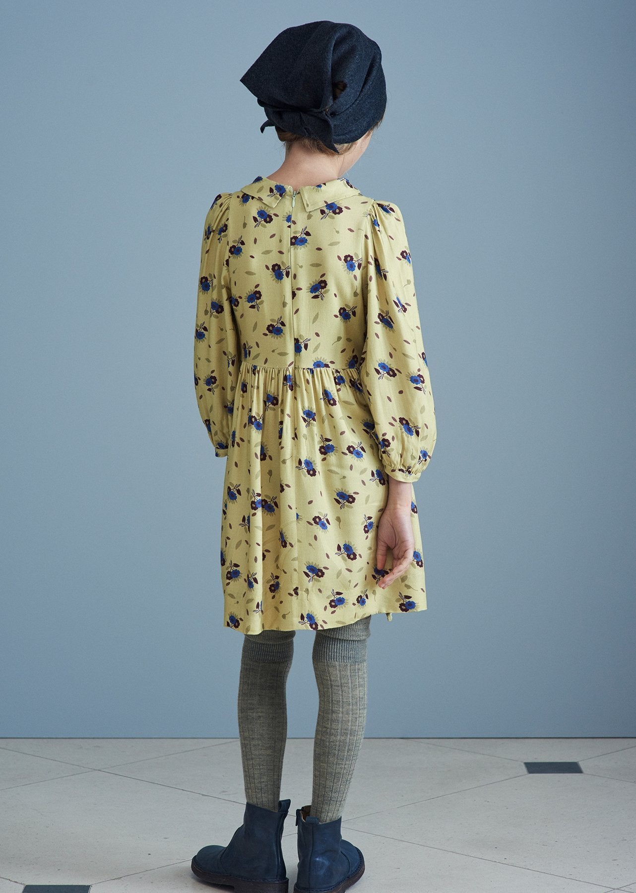 女童黄色碎花连衣裙