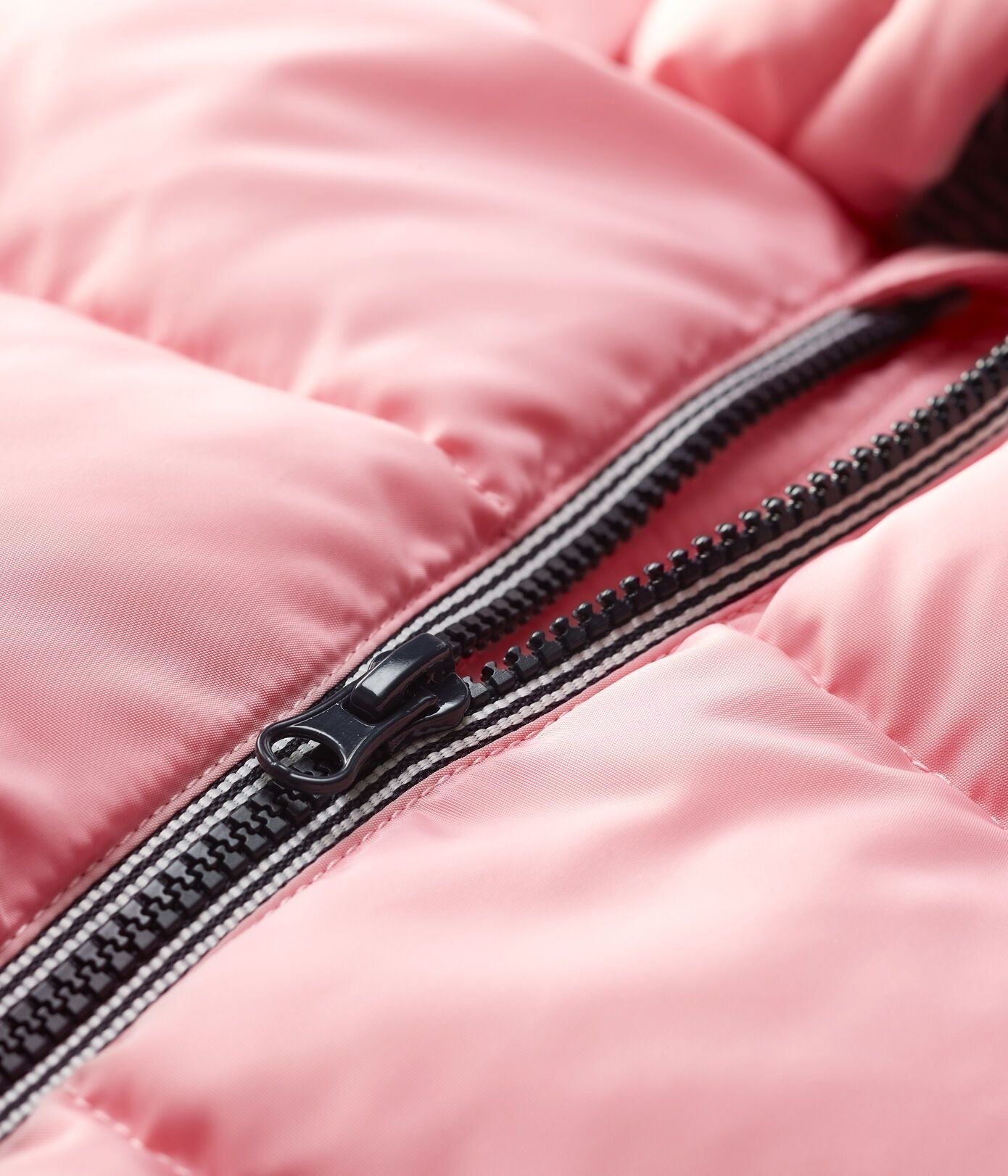 女婴粉色棉夹克