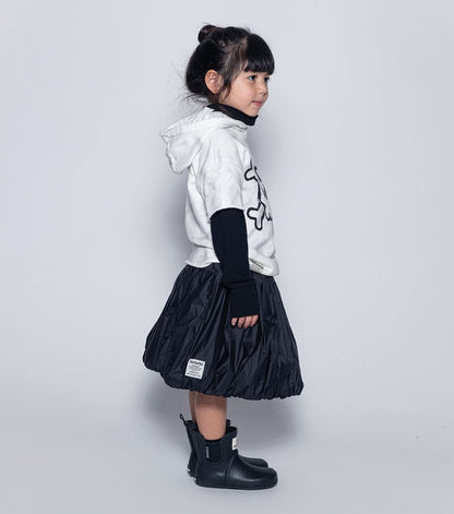 儿童白色连帽卫衣