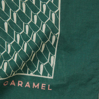 女童绿色棉围巾