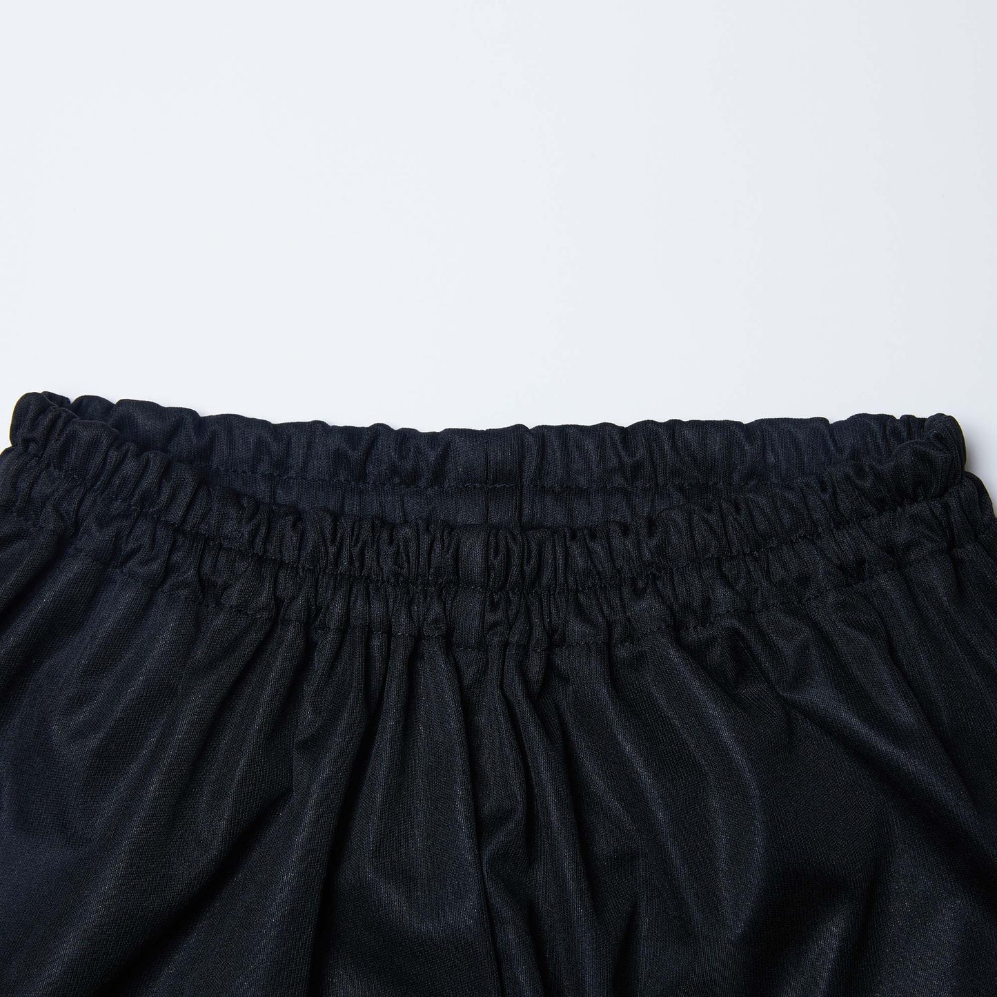 女童黑色热身短裤