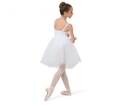 女孩白色薄纱短裙