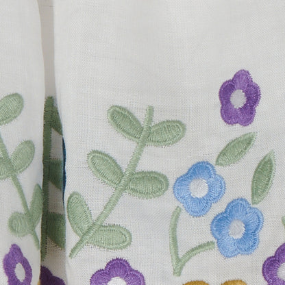 女童白色花朵短裙