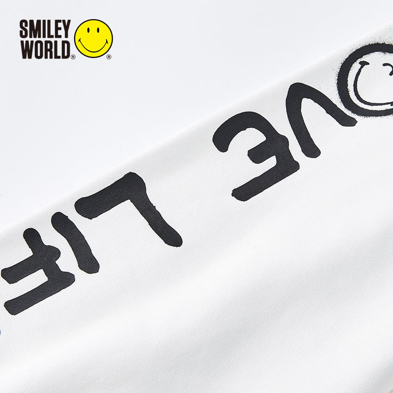 儿童白色连帽卫衣