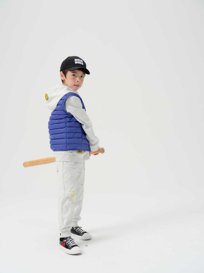 儿童蓝色羽绒马甲