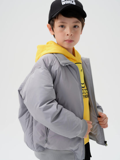 儿童灰色羽绒夹克