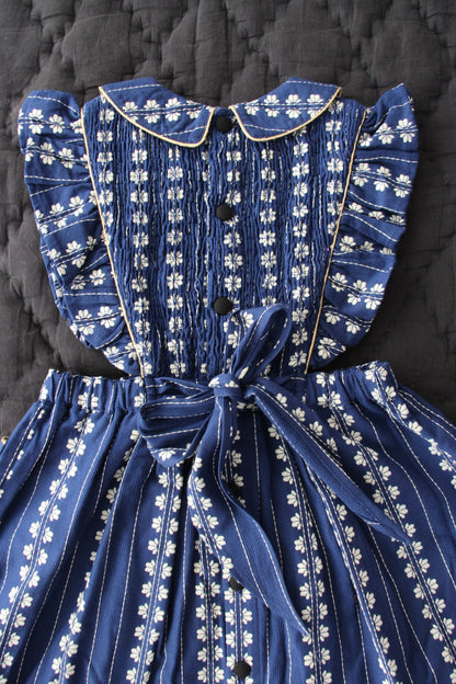 女童蓝色碎花棉连衣裙