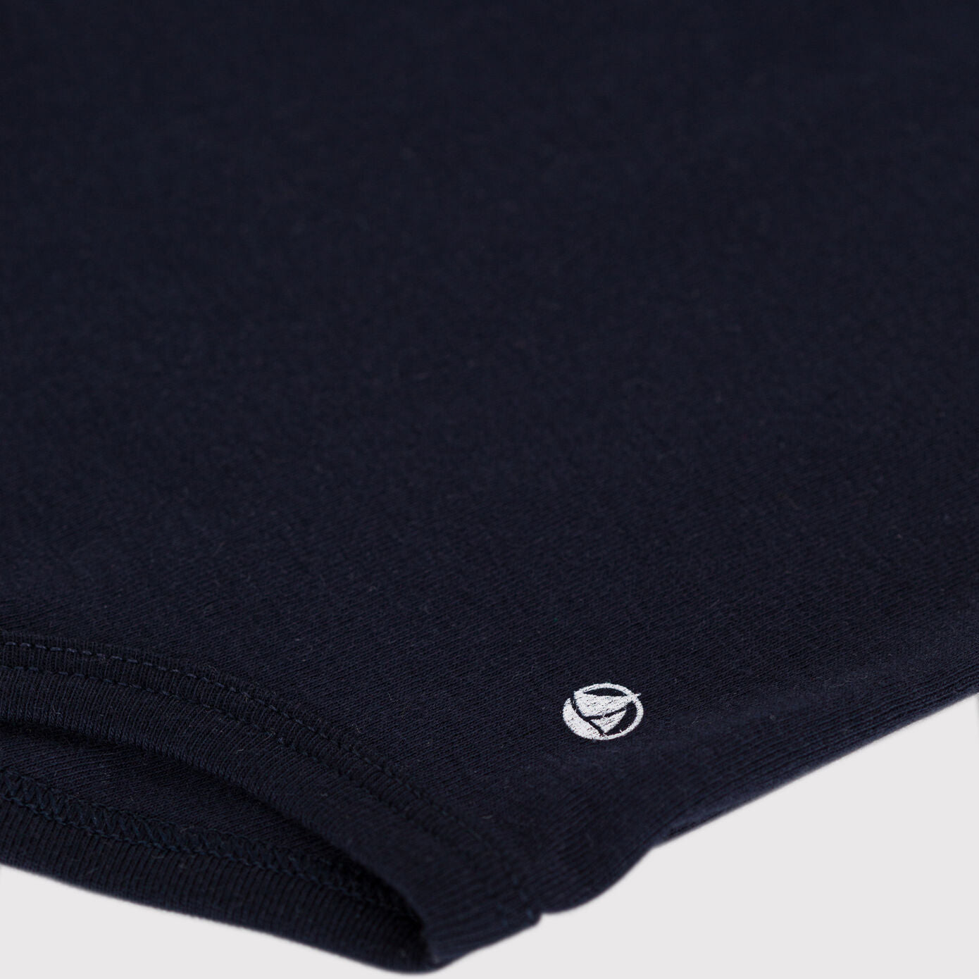 男婴藏青色棉连体衣