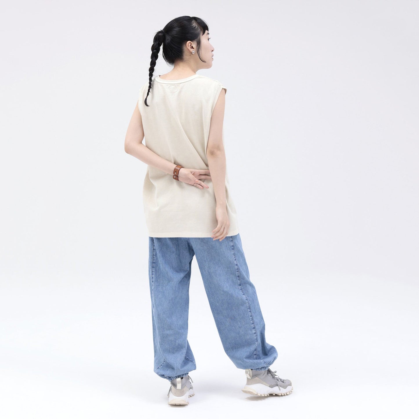 儿童白色棉背心