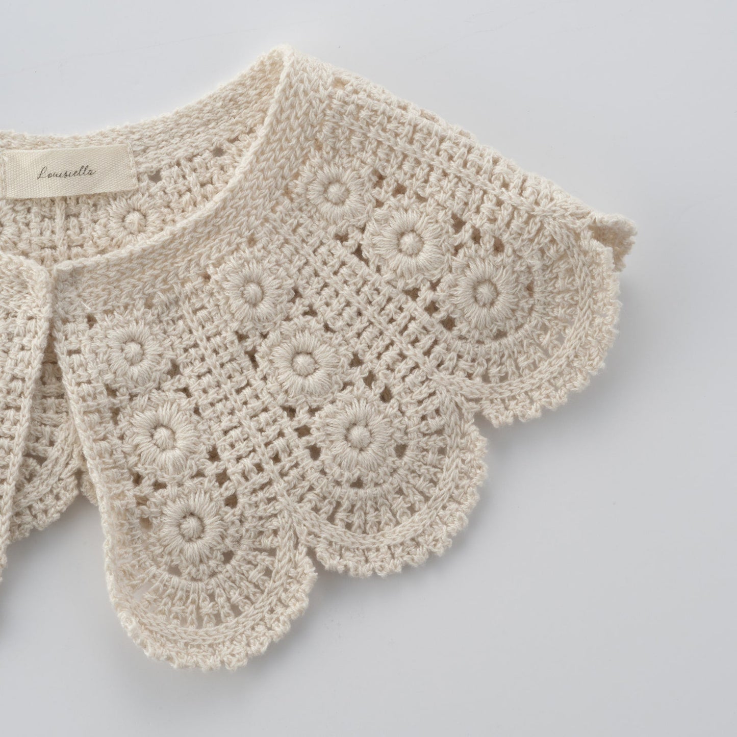 女童白色针织可拆卸衣领