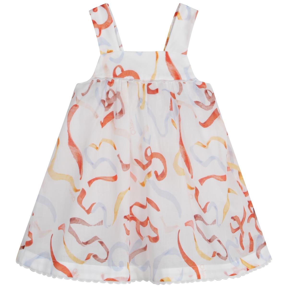 女婴白色连衣裙