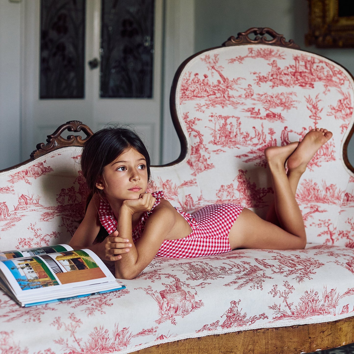 女童红色格子防晒泳衣(UPF50+)