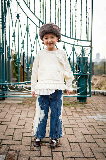 女童白色褶边棉卫衣