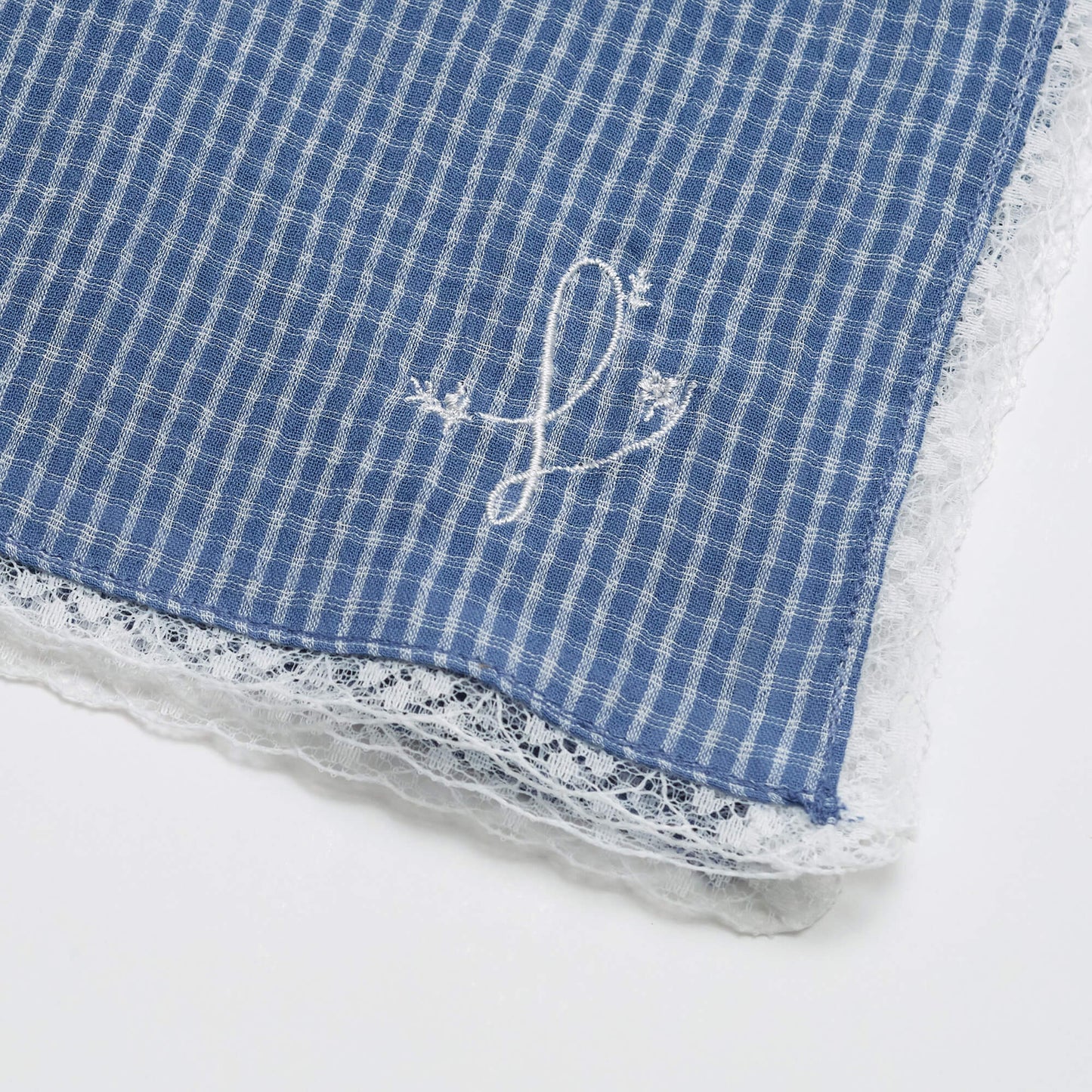 女童蓝色格子围巾