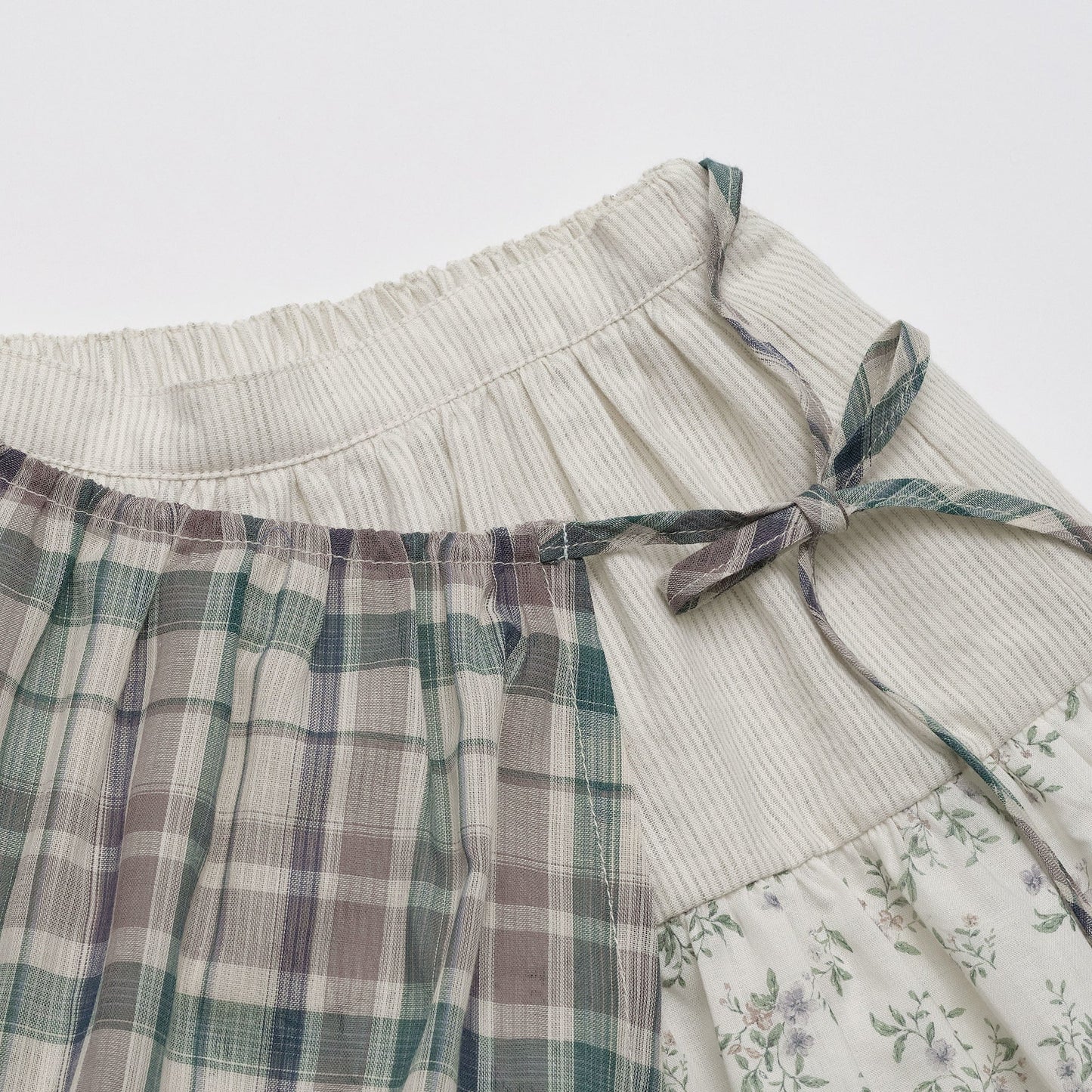 女童绿色格子棉短裙